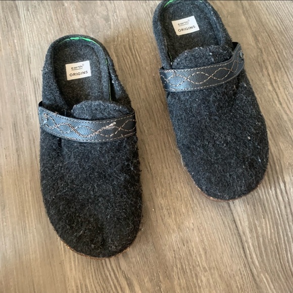 Earth Origins Aurora Janet Closed Toe Clogs Size 8 - Picture 4 of 5